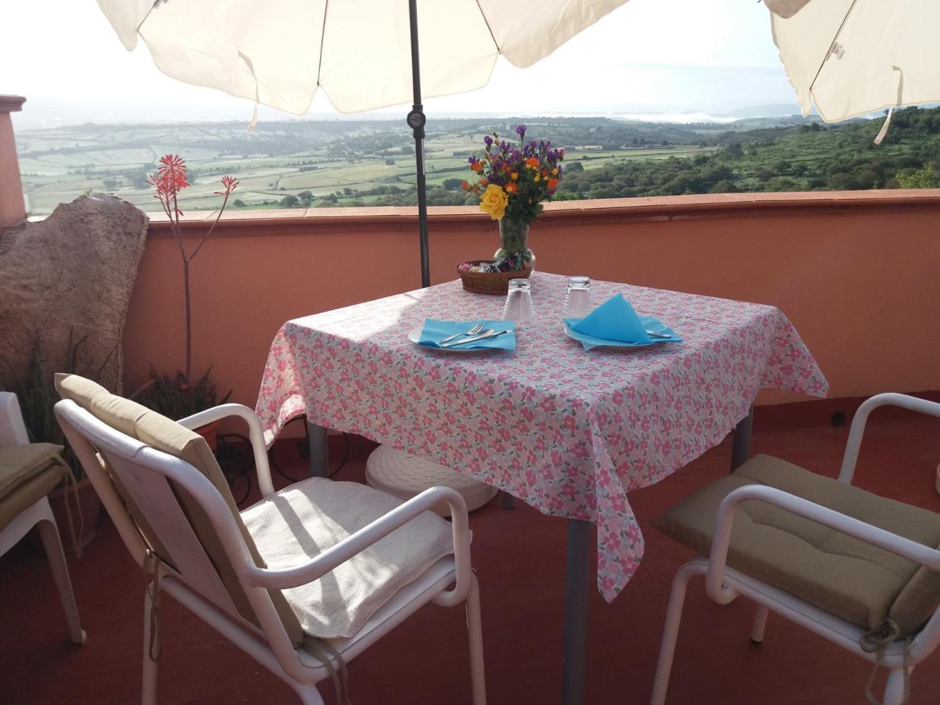 Belli Come Il Sole Serri Exteriér fotografie